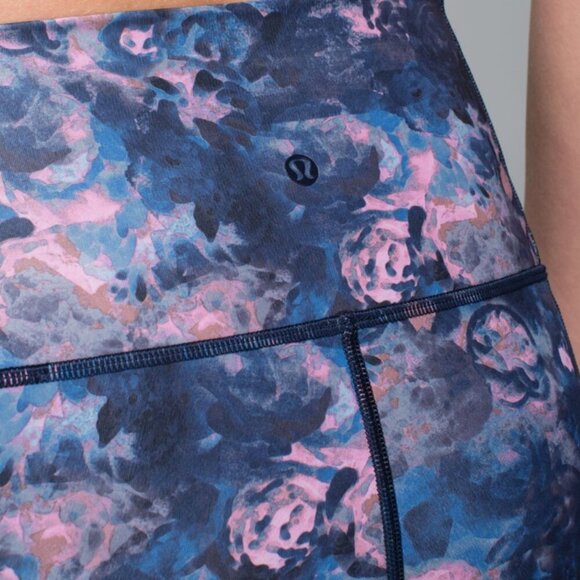 Lululemon If You're Lucky Pant Moody Mirage Bark Berry Deep Navy *no size tag* - Picture 4 of 9